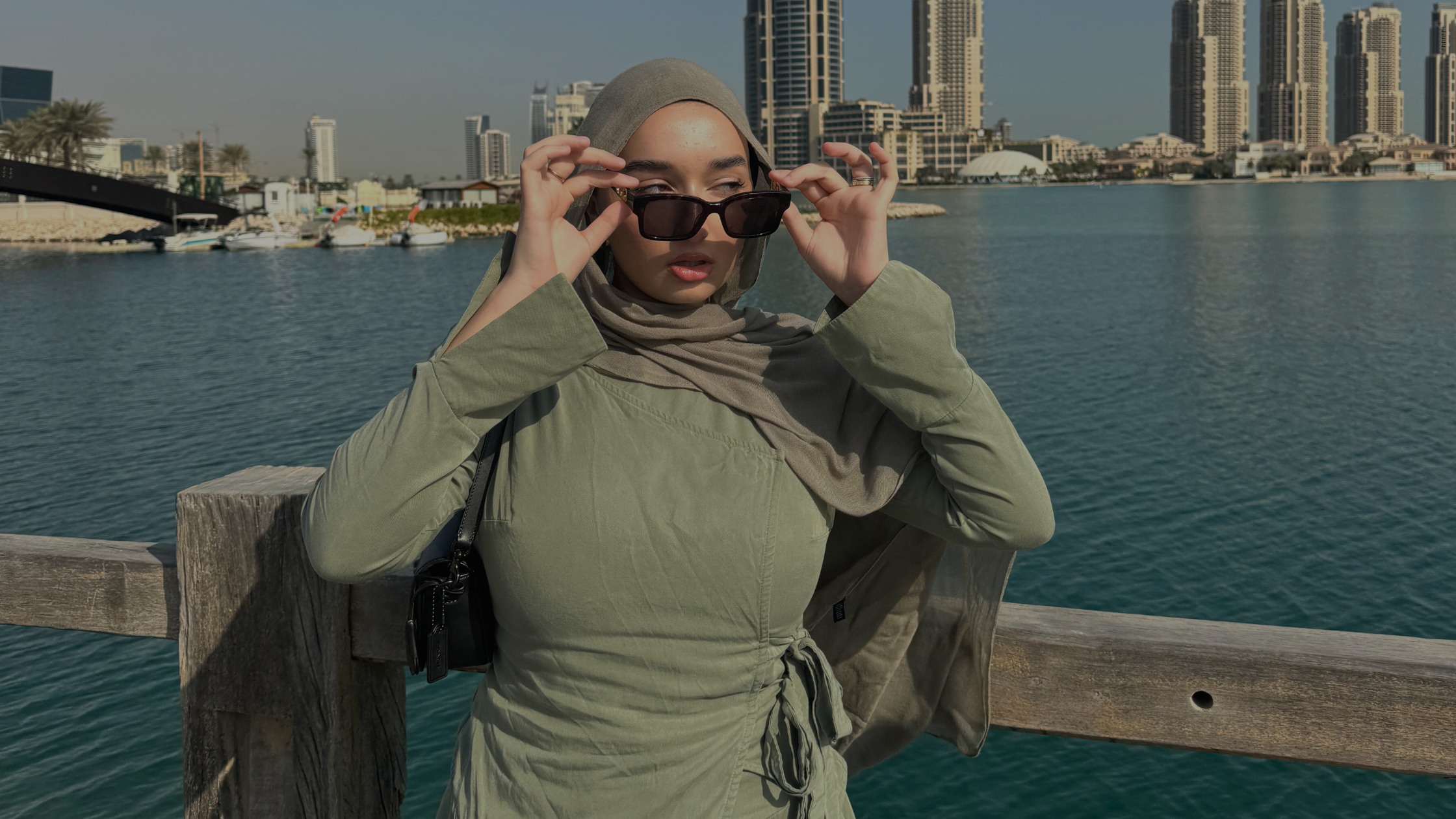 From Sun to Shade: Transitioning Your Hijab Wardrobe from Summer to Fall