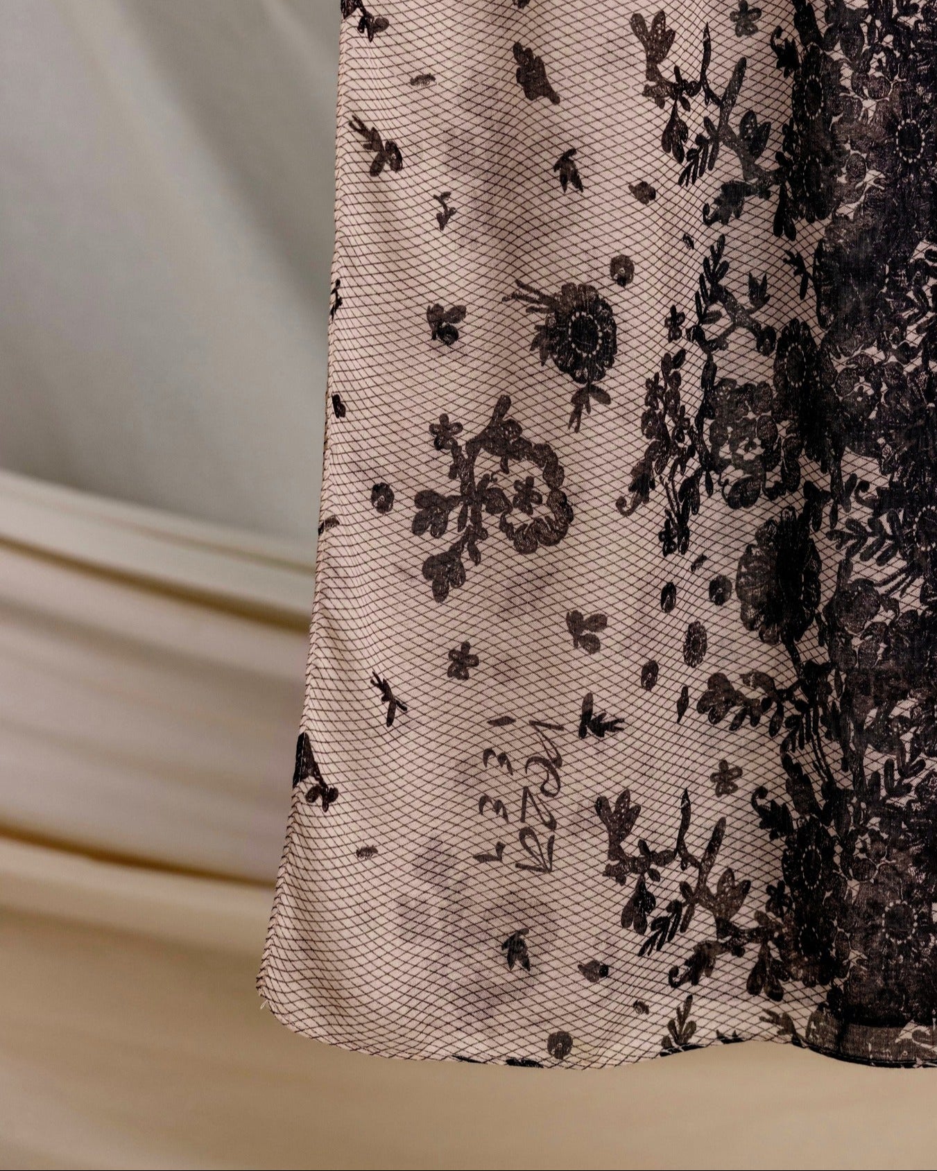 Chantilly Lace - Image 3