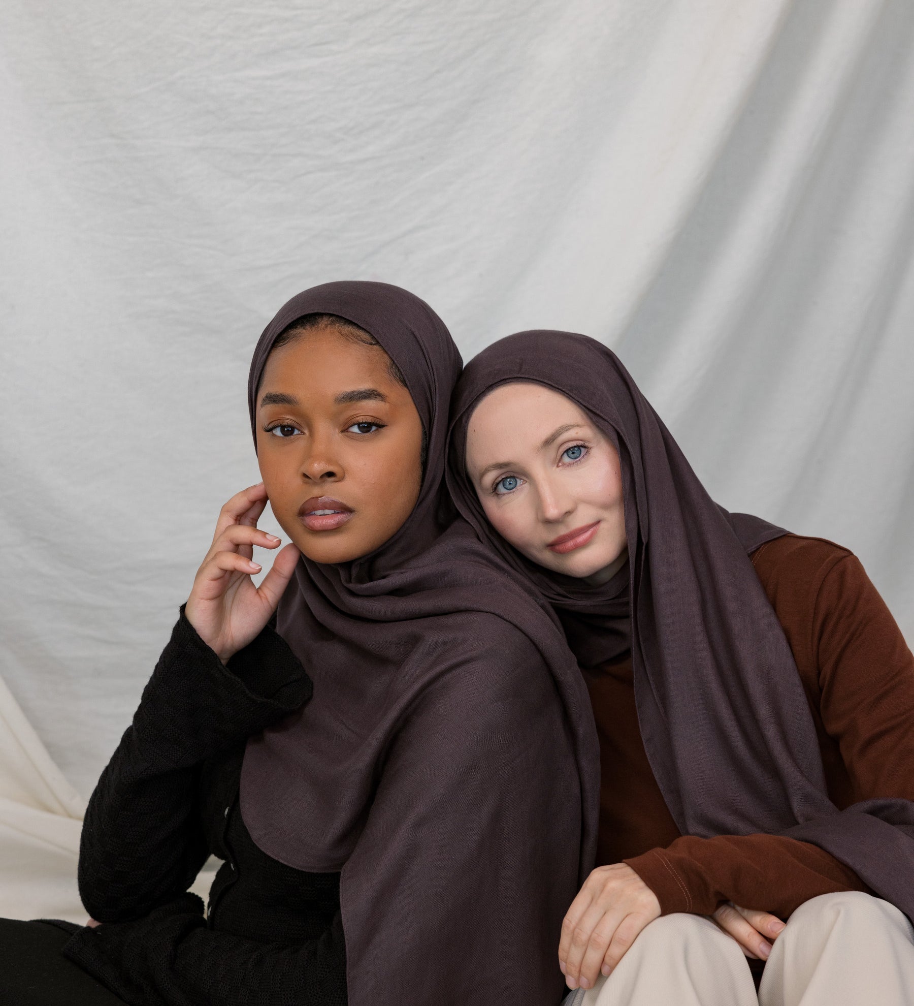 VELA Deep Oak hijab in rich modal fabric, designed for a flattering look on all skin tones