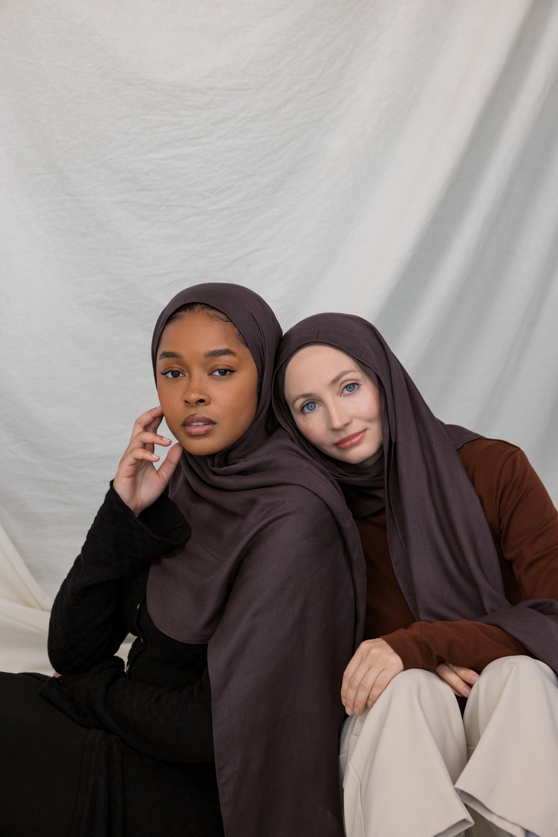 VELA Deep Oak hijab in rich modal fabric, designed for a flattering look on all skin tones