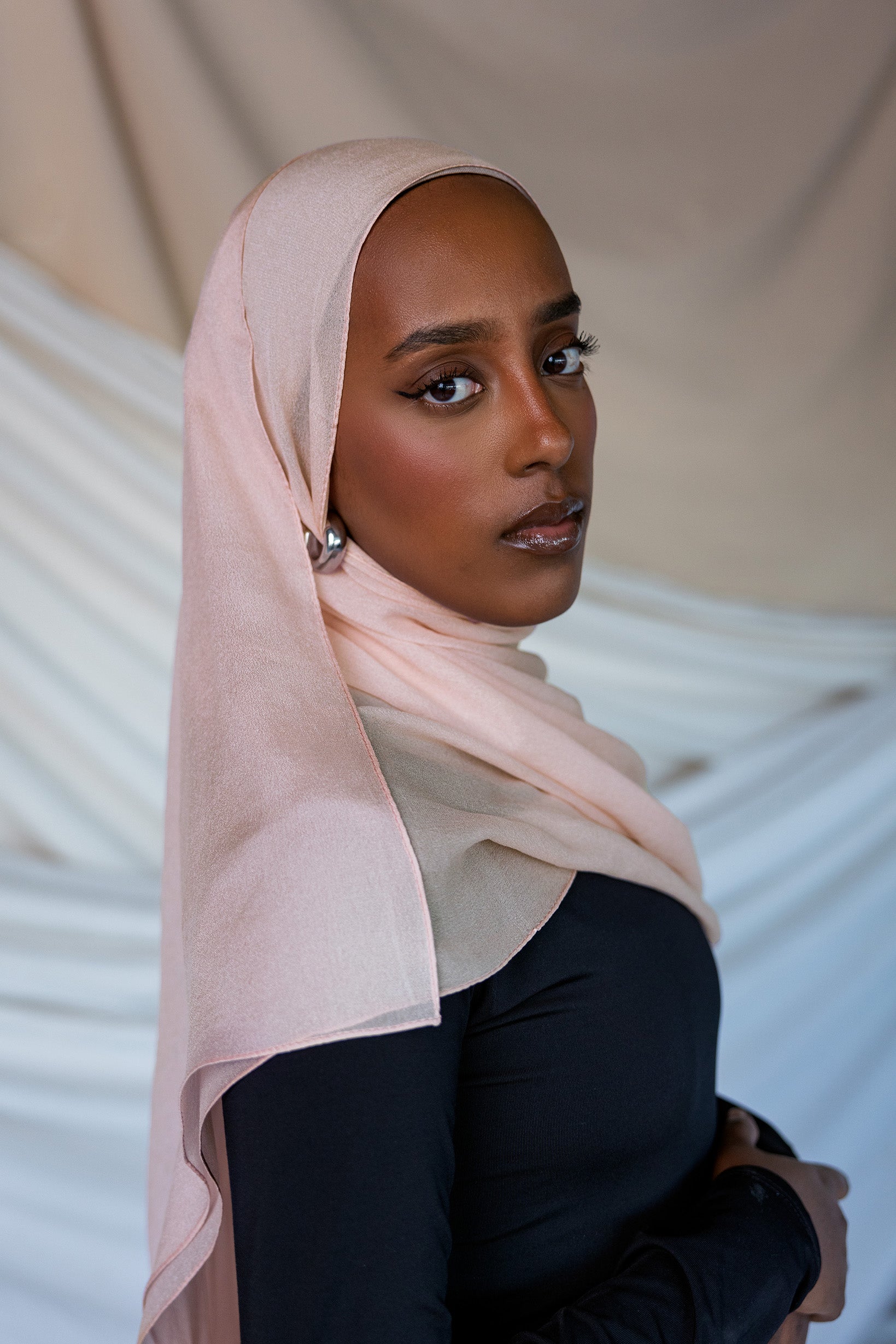 Pink Petal Silk Chiffon Hijab Luxurious Silk Chiffon Scarf Pink Petal Silk Chiffon Hijab Luxurious Silk Chiffon Scarf
