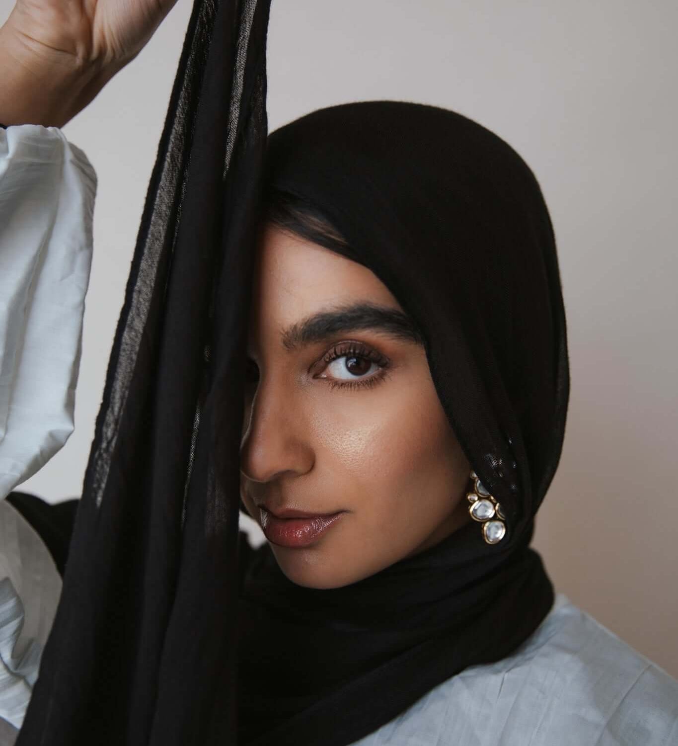 VELA Classic Black hijab in signature modal fabric, offering timeless style and everyday comfort.