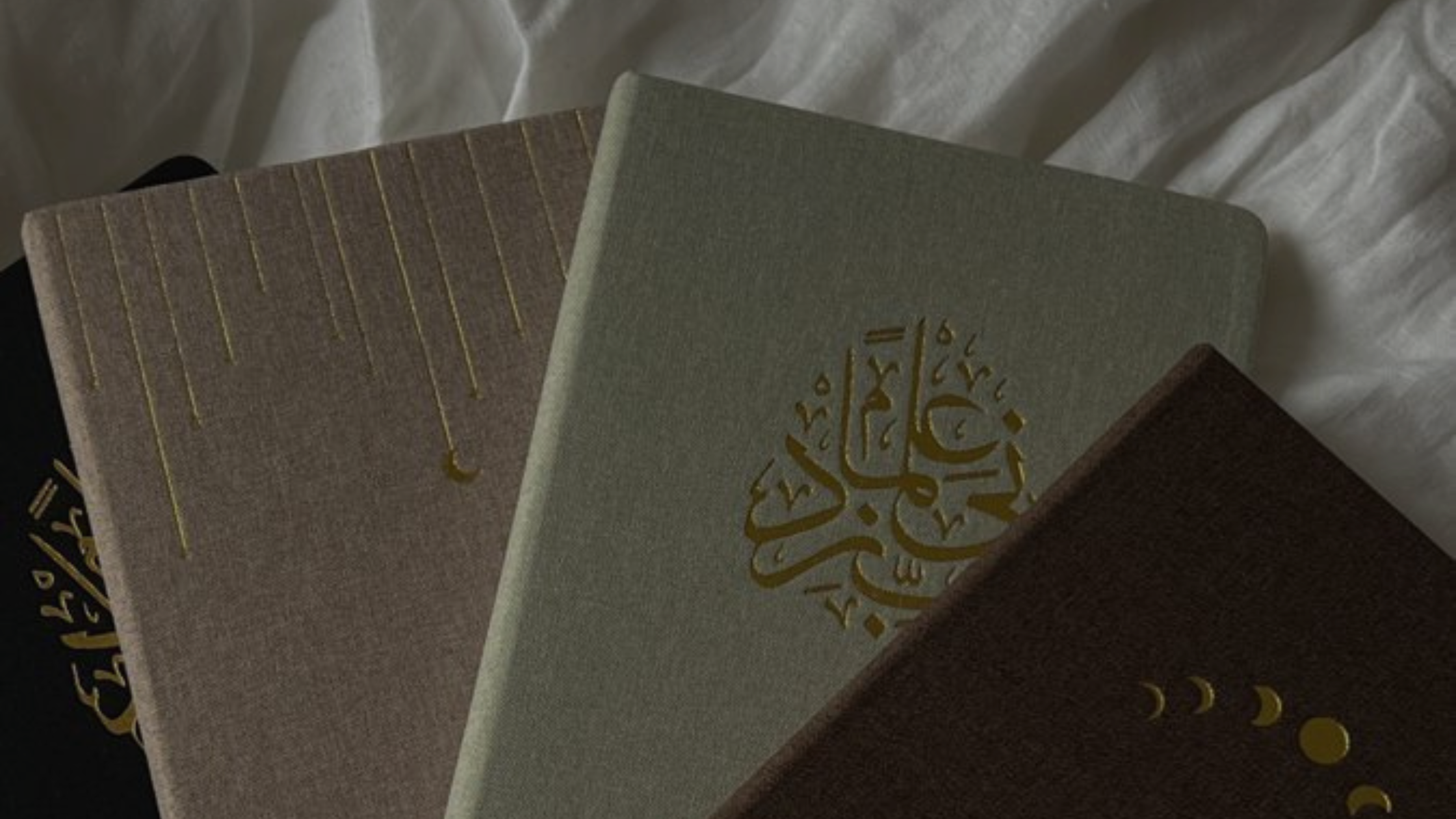 Gratitude Journaling: Faith-Centered Prompts for the Season