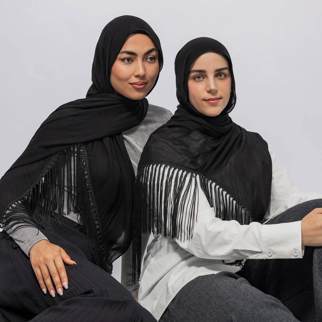 Best Colors in Solid Modal Hijabs and How to Wear Them