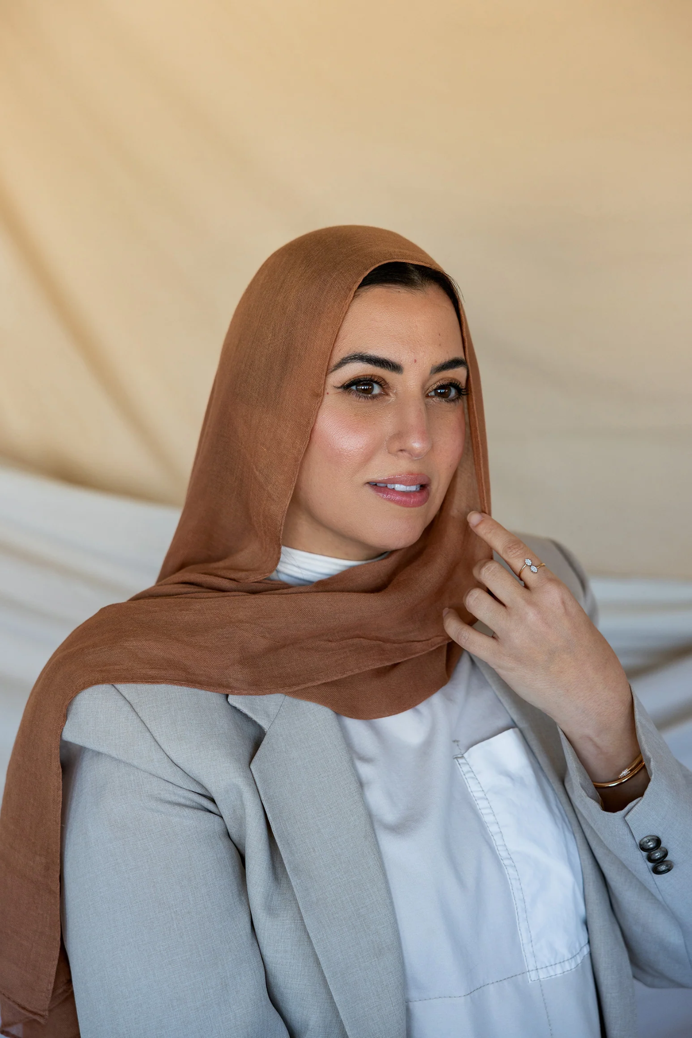 How to Style a Bambi Print Hijab Without Overthinking It