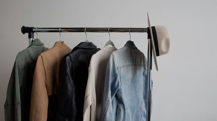 How to Build a Capsule Wardrobe You’ll Actually Wear on Repeat – Vela
