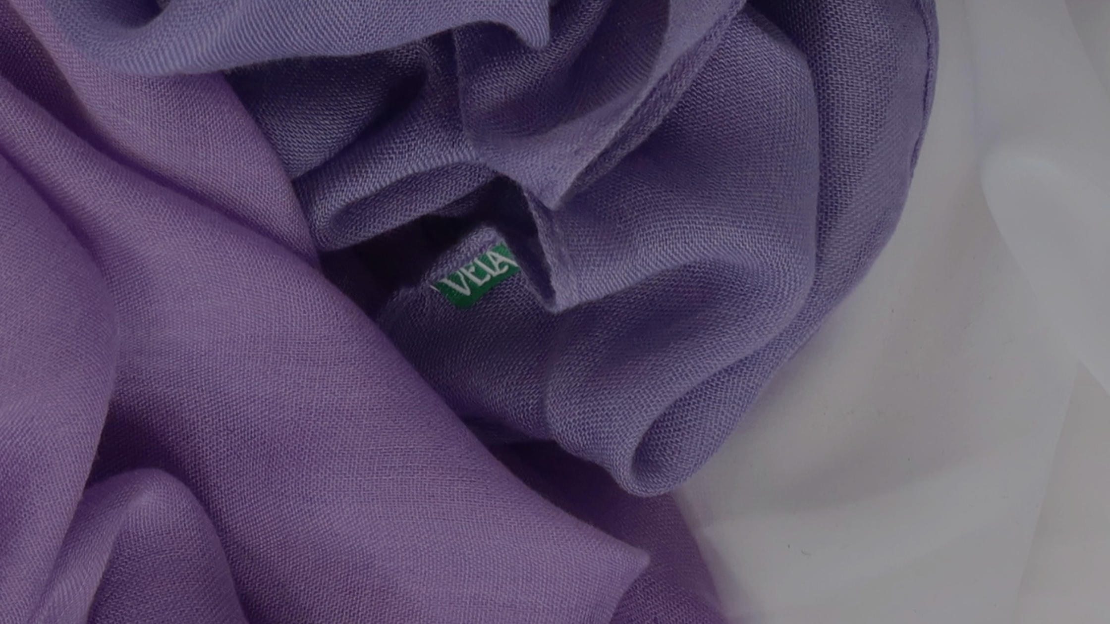 Taking off the Hijab vs. Putting it on: Two Discussions from Real Muslim Women