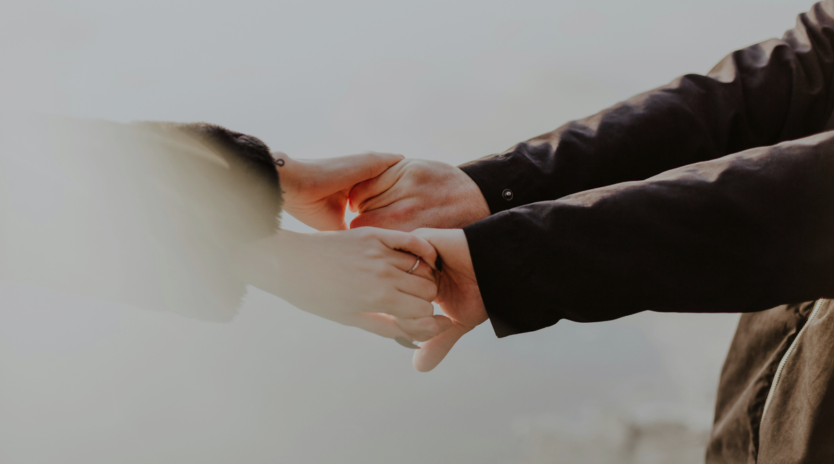 Setting Boundaries: Detecting Red Flags During Courtships