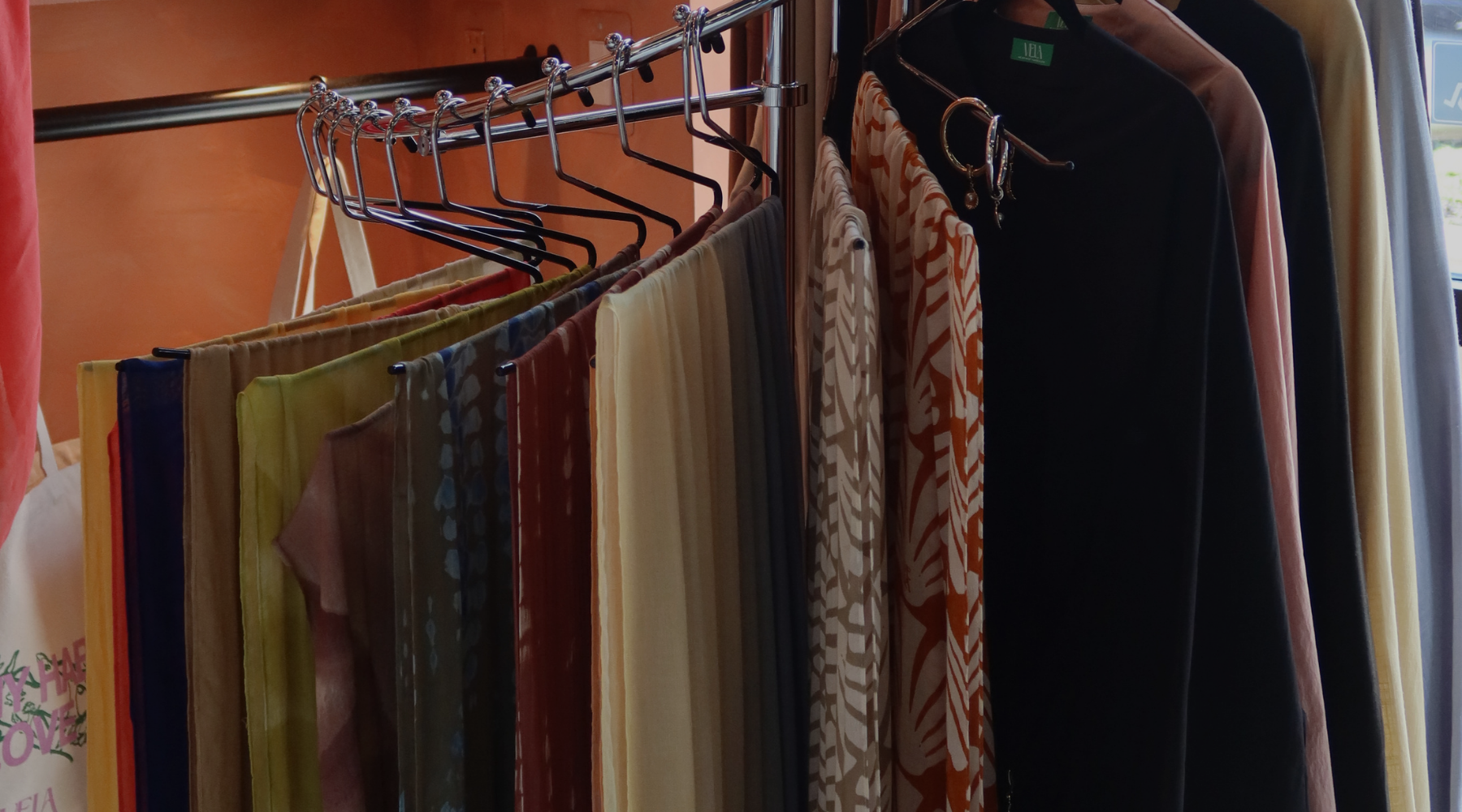 Storing Your Hijabs: Tips for Keeping Them Organized