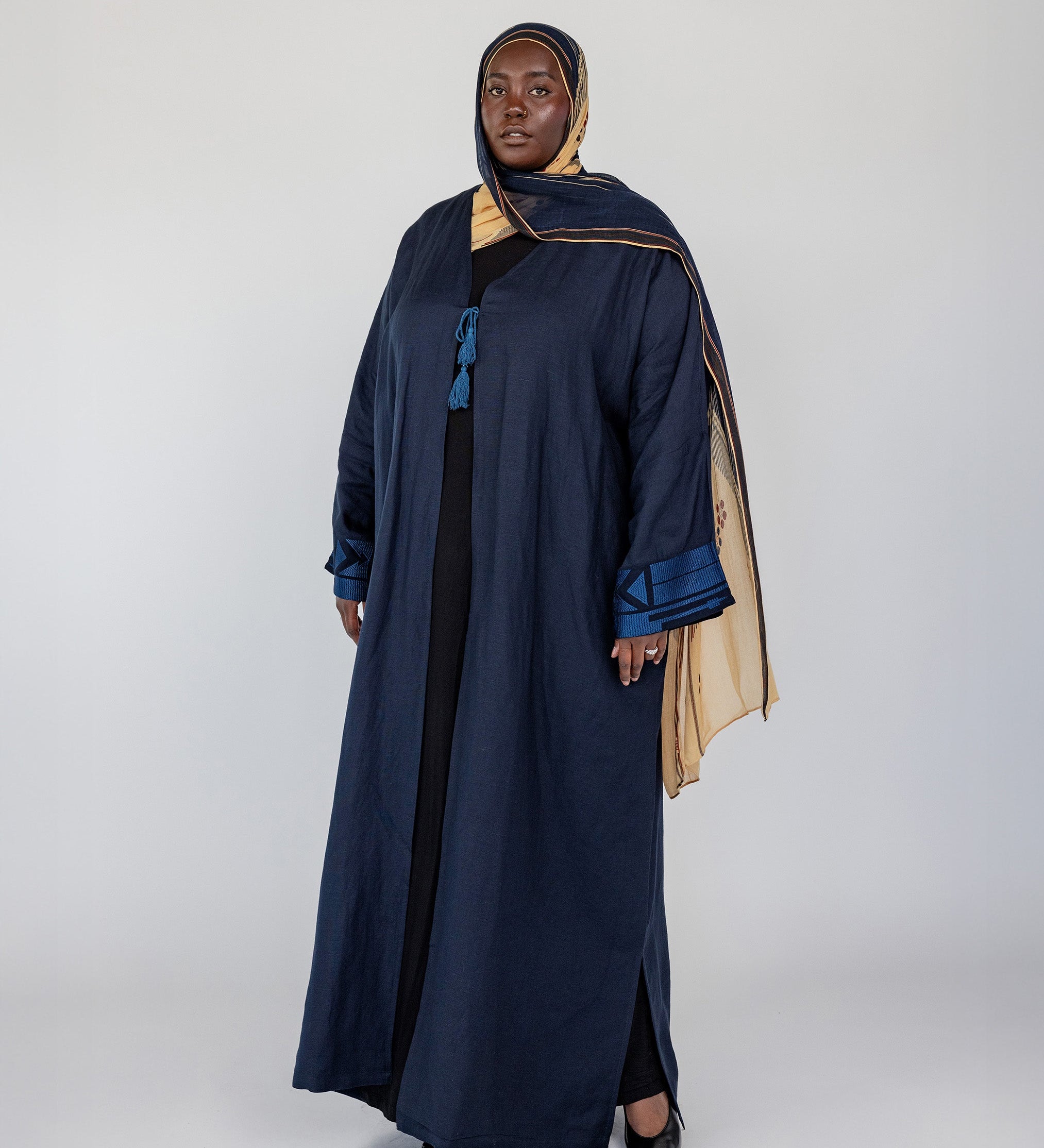 Abaya with detailed stitching on the back, made from a soft modal-linen blend