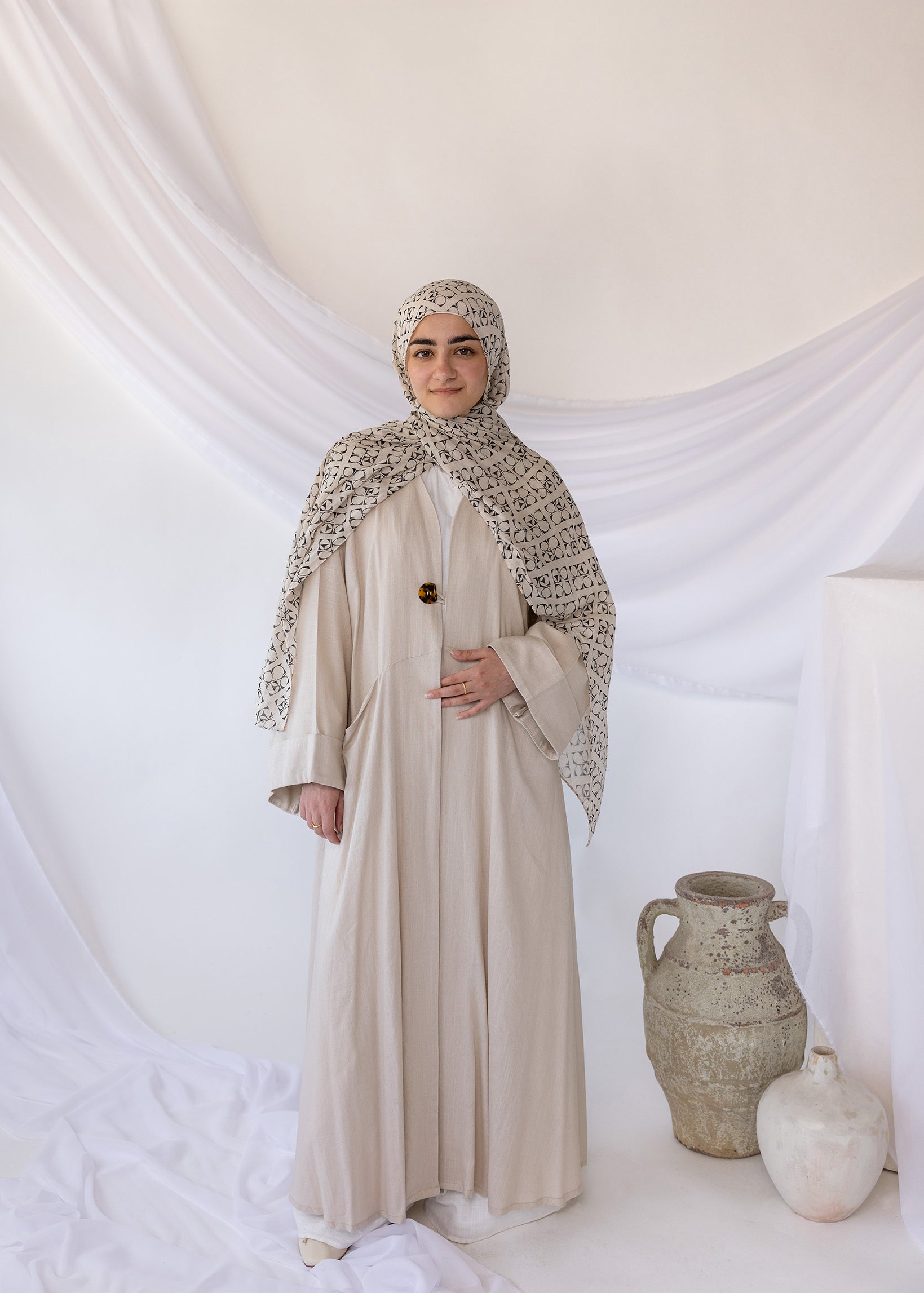 ABAYA-11_d2469175-5a58-46b7-8a34-b439aa7bc3f5.jpg