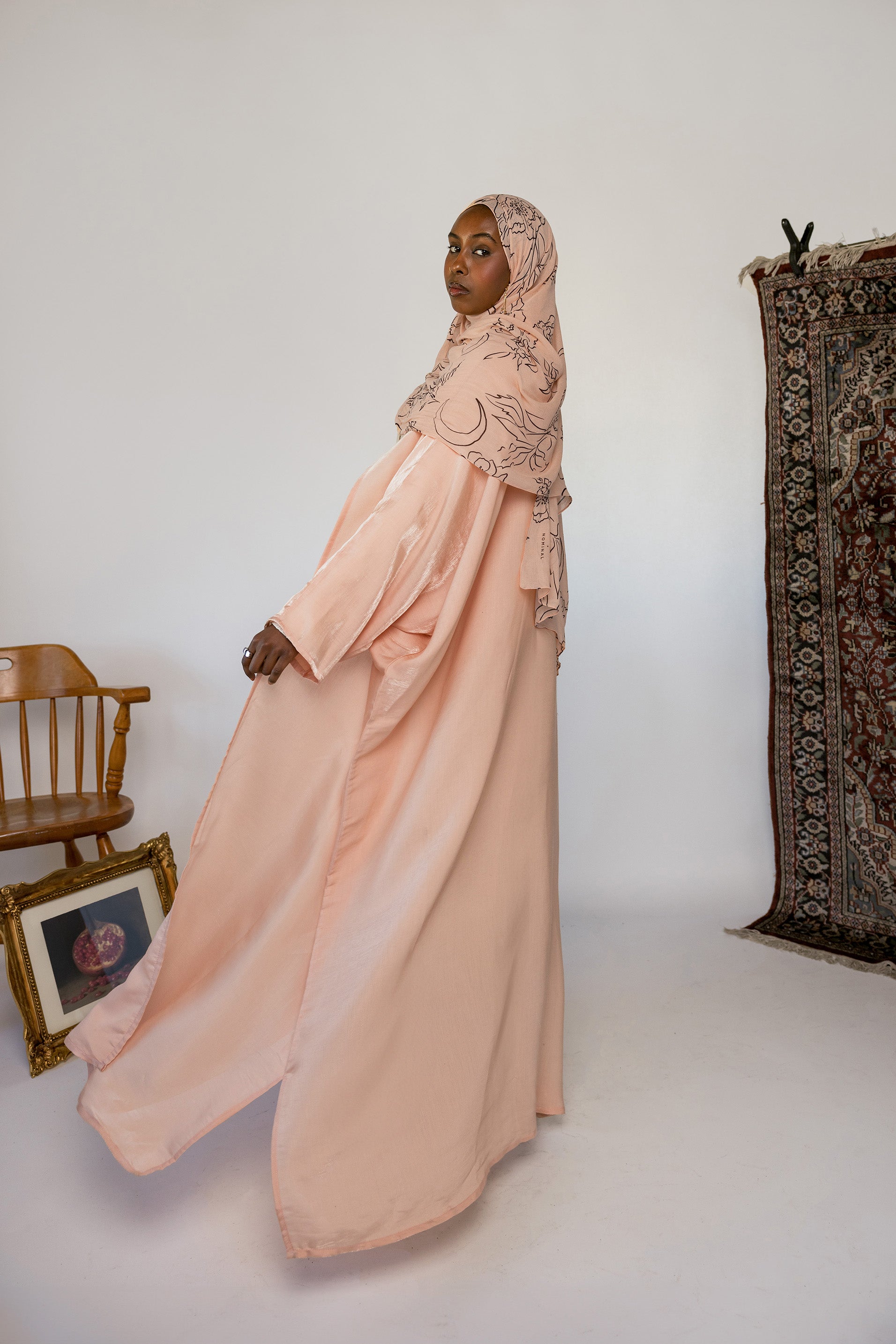 metallic pink abaya