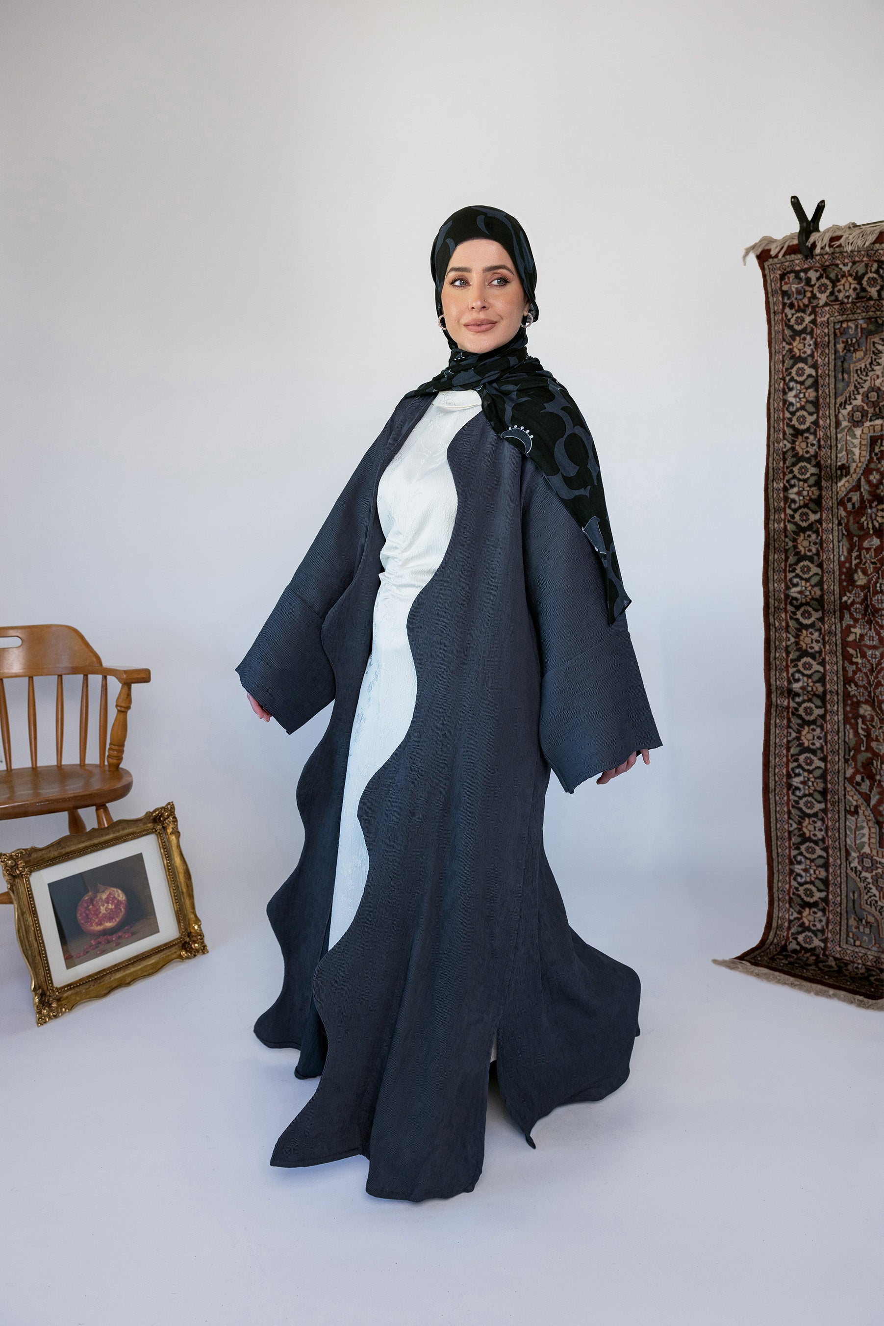 grey curve abaya