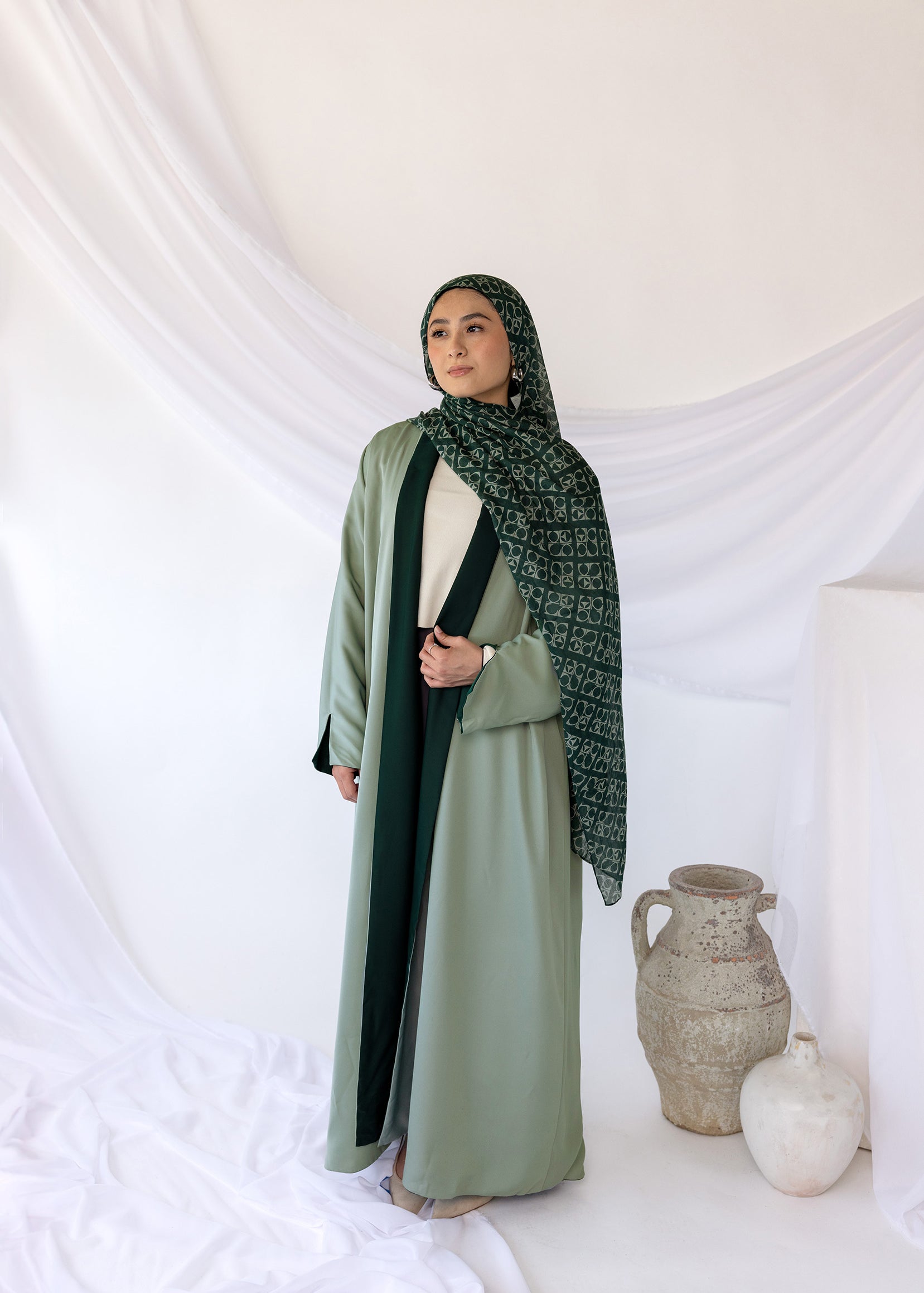 ABAYA-4.jpg