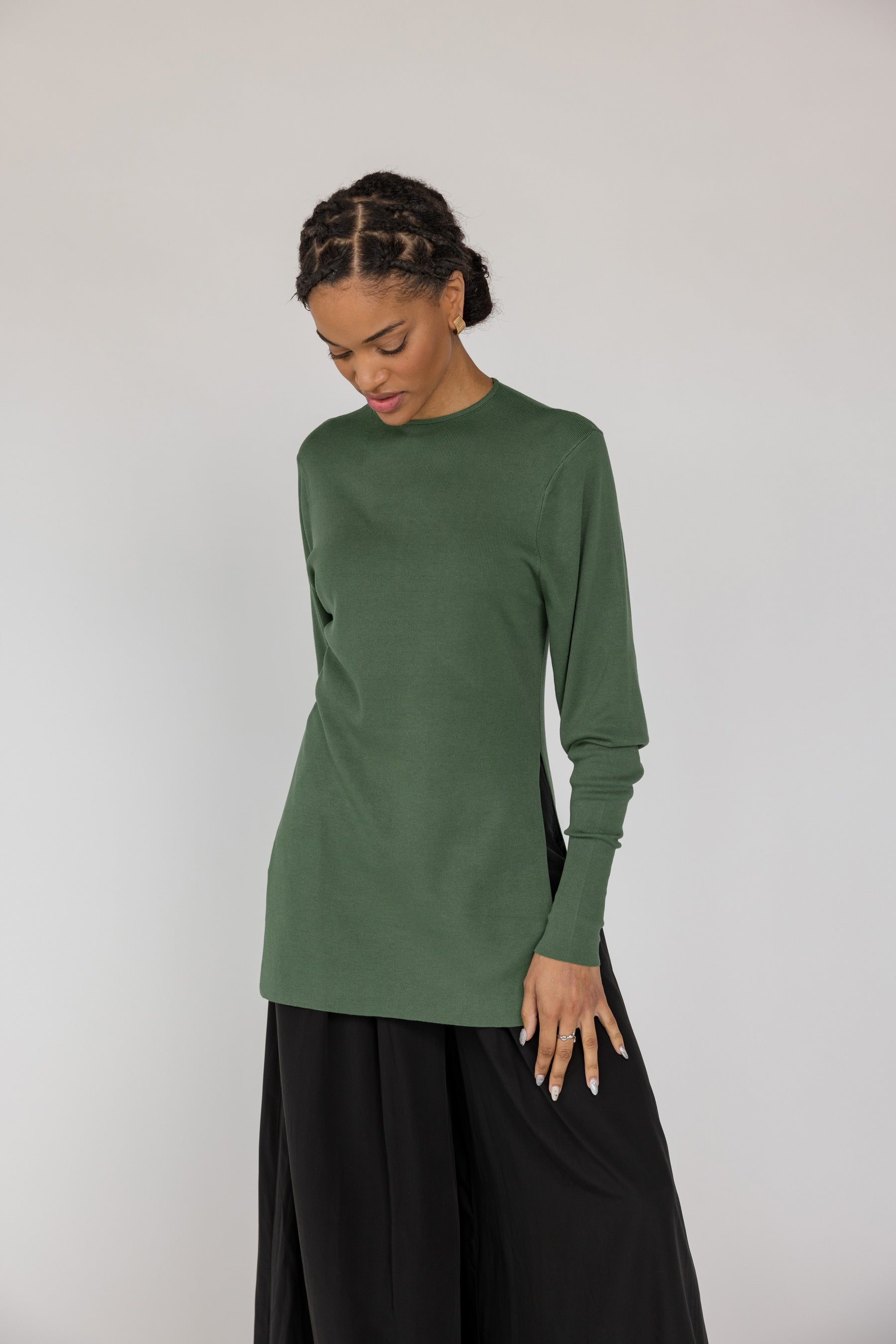 Side Slit Top Olive - Image 3