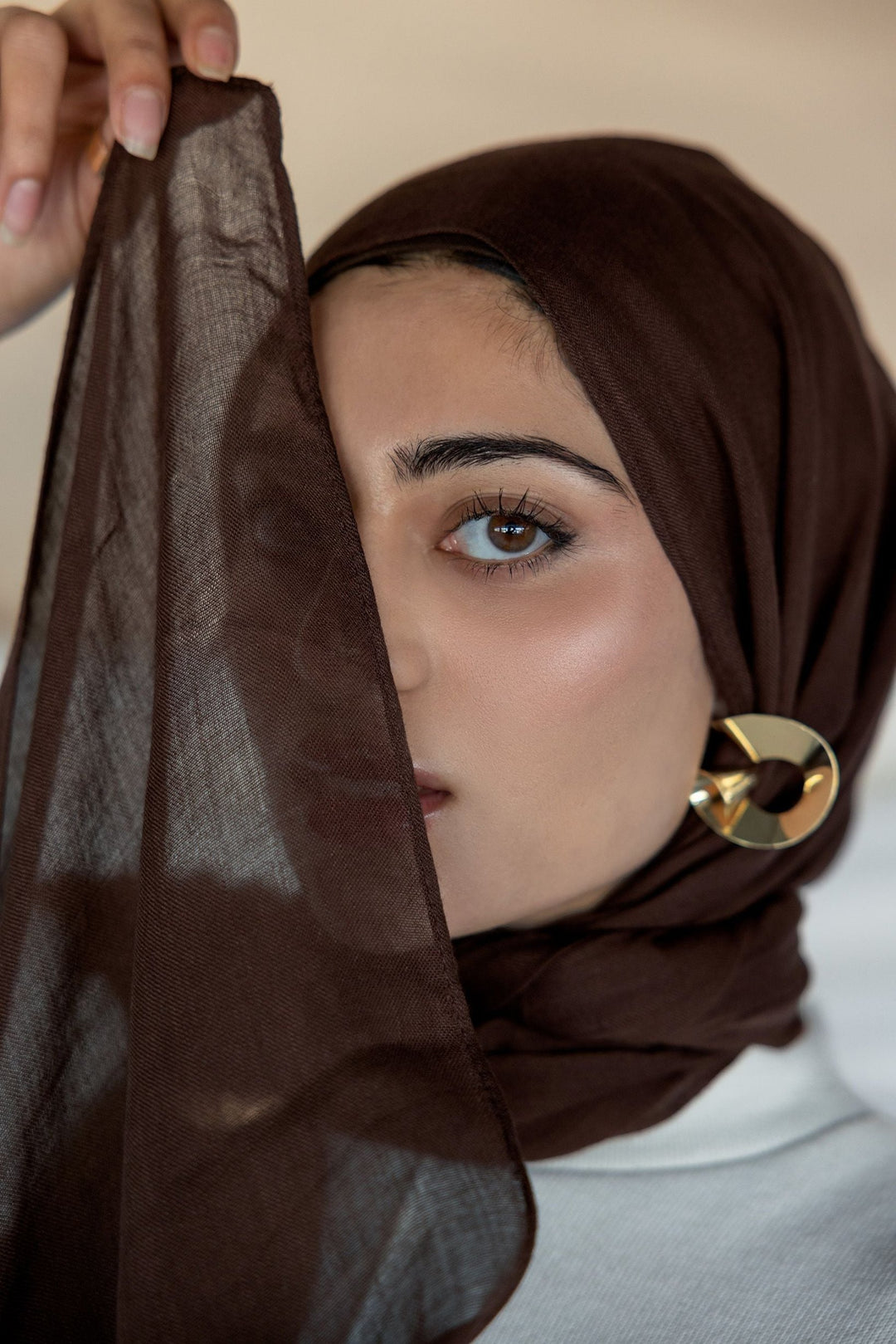 modal hijab vela