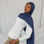 Model wearing Twilight Blue Jersey Lite styled neatly, showing lightweight and wrinkle-free drape.