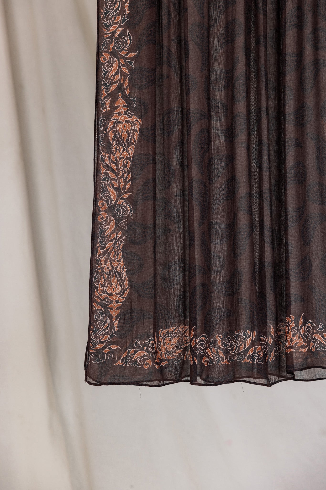 Chocolate Paisley