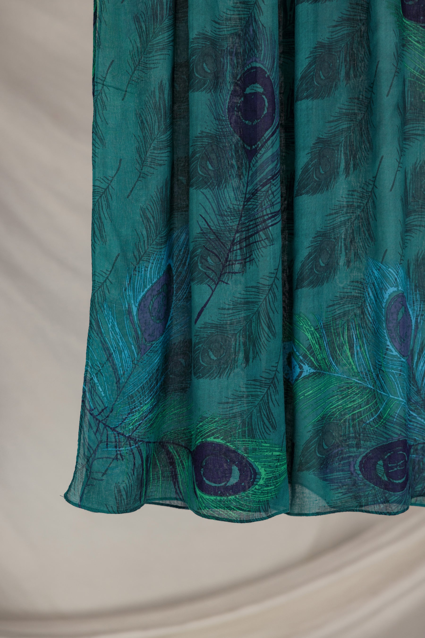 Peacock Bloom - Image 4