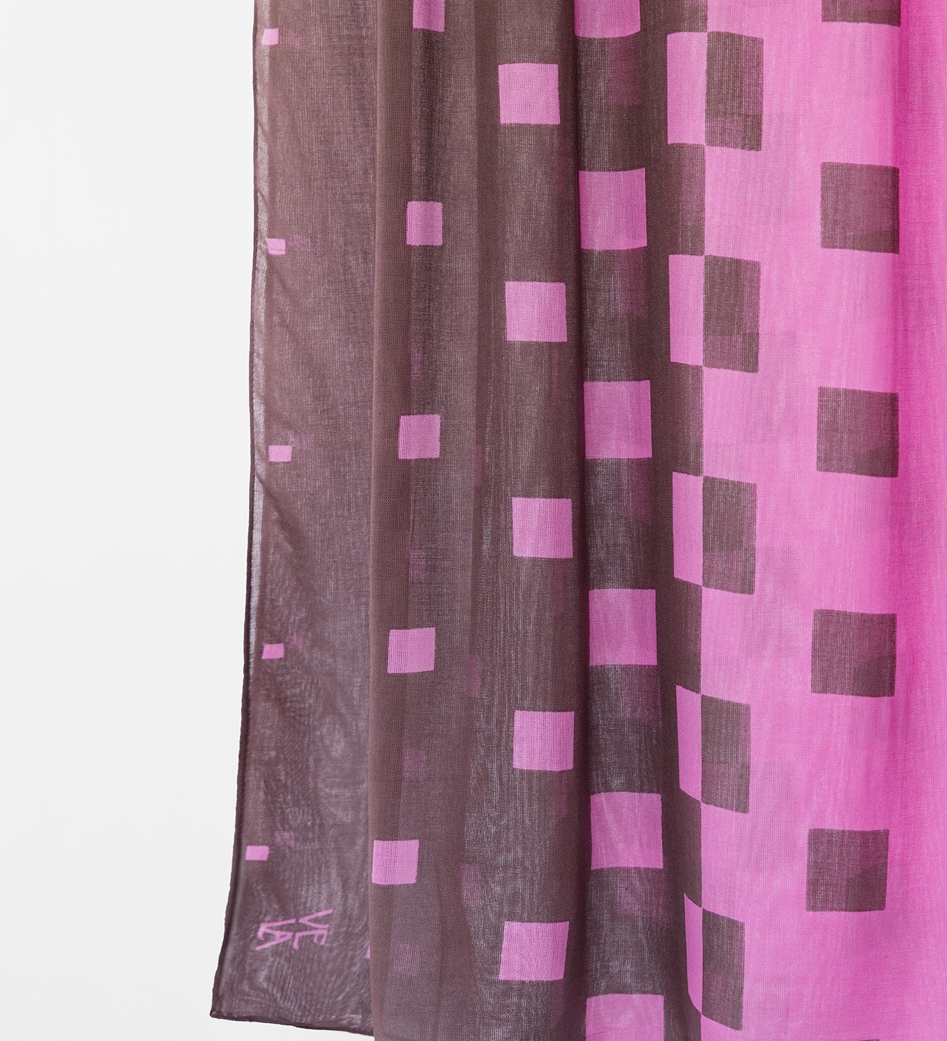 Rose cascade printed hijab
