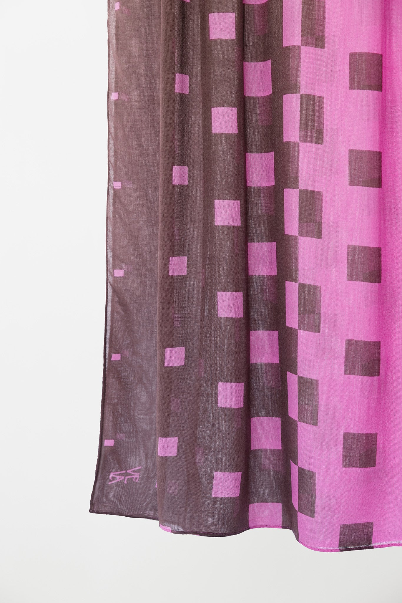 Rose cascade printed hijab