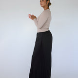 Pleated Self Contrast Pant Black