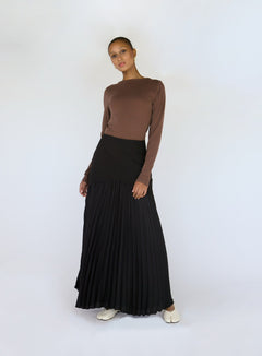 Pleated Drop Waist Skirt Black