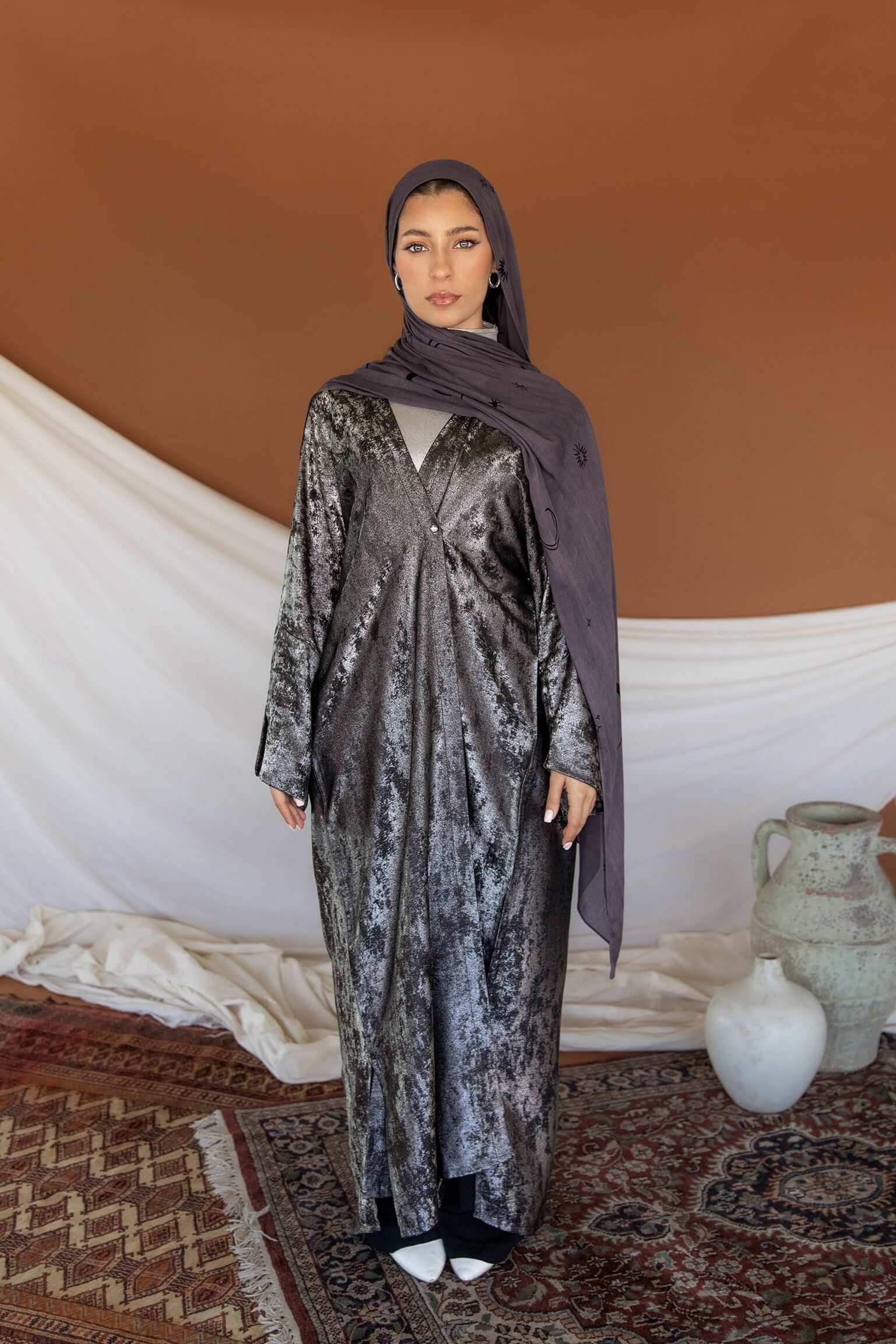 metallic black abaya